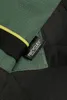 A close-up of a fabric tag on a backpack. Produktbild-Vorschau