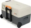 A portable cooler with wheels and a handle. Náhled obrázku produktu