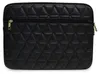 A black quilted laptop sleeve with a zipper. Produktbild-Vorschau