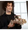 3D houten mechanisch puzzel: Historische auto UGR-T Productafbeelding-voorbeeld 10