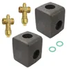 Two brass safety valves and two gray insulating blocks are arranged on a white background, along with two green washers. Produktbild-Vorschau