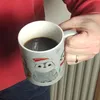 Pinguin Familie in Weihnachtsstimmung Glitzer-Kaffeebecher Produktbild-Vorschau 6