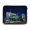 MuchoWow® Laptop Hülle 17 Zoll Laptoptasche Traktor - Grün Produktbild-Vorschau 1
