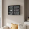 SoBuy Wandvitrine FSB113-DG an der Wand montiert, gefüllt mit Modellautos und Booten im Wohnzimmer Anteprima dell’immagine prodotto