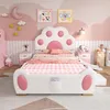 A child's bedroom with a bed designed like a cat's paw. Produktbild-Vorschau