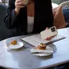 Shockproof silicone Hülle Beige  - Kompatibel mit iPhone 13 Produktbild-Vorschau 4