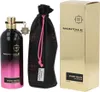 A perfume bottle, a drawstring pouch, and its packaging are displayed. Náhled obrázku produktu