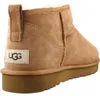 Stivaletti Del Marchio Ugg Del Modello M Classic Ultra Mini Anteprima dell’immagine prodotto 3