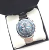 A Casio Edifice watch is displayed in an open black box lined with white padding. Produktbild-Vorschau