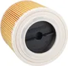 A close-up, angled view of a cylindrical air filter with pleated yellow filtering material and a black center piece with a white rubber seal around the edge. Anteprima dell’immagine prodotto