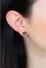 Close-up of a woman's ear wearing a stud earring. Náhľad obrázku produktu