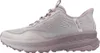 A side view of a pink and light gray women's athletic shoe. Anteprima dell’immagine prodotto