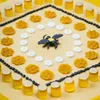 Bottiglia sensoriale "Sound Bienen" - 14 x 4 cm - Giallo | Anteprima dell’immagine prodotto 3