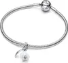 A silver Pandora bracelet with a lily of the valley charm. Anteprima dell’immagine prodotto