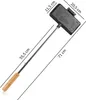 A sandwich maker with a long handle and a wooden grip, shown against a white background with dimensions indicated by lines and text. Produktbild-Vorschau