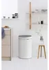 Poubelle 40 L Blanche - Touch Bin - Brabantia Voir les images du produit 8