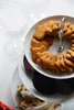 Plat gracieux gradué en porcelaine blanche pour gâteaux et Voir les images du produit 22