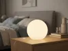 Kleine LED Tischlampe mit Glaskugel Weiß, dimmbare Produktbild-Vorschau 5