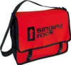 Rote Umhängetasche mit dem Logo "singing rock"; geeignet für mobiles Anschlagsystem. Produktbild-Vorschau