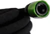 Close-up of the connector end of a black garden hose. Produktbild-Vorschau