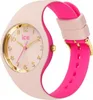 A close-up studio shot of a watch. Produktbild-Vorschau