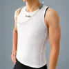 VeloToze, gilet technique Hydro Vest L, blanc - gilet de Voir les images du produit 2