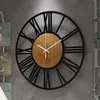 Horloge murale 3D en métal, style vintage romain, pour Voir les images du produit 6