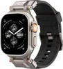 A close-up studio shot of a smartwatch with a black band and silver accents. Anteprima dell’immagine prodotto