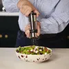 Cole & Mason Horsham Salz- und Pfeffermühle Geschenkset Produktbild-Vorschau 3