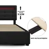 Close-up view of a bed frame with a detail of the adjustable headboard and anti-slip strips. Voir les images du produit
