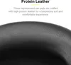 Close-up of a black ear pad with text describing its material. Anteprima dell’immagine prodotto