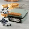 Domo Wafelijzer Sage Green DO9273W Productafbeelding-voorbeeld 3