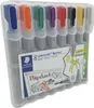 A set of 8 STAEDTLER Lumocolor flipchart markers in their original packaging. Voir les images du produit
