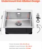 A diagram showing the dimensions of a stainless steel sink, with accompanying plumbing parts. Anteprima dell’immagine prodotto