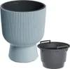 A light gray planter with a dark gray inner pot and a separate dark gray insert are shown against a white background. Anteprima dell’immagine prodotto