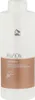 A white bottle of Wella Professionals Fusion Intense Repair Conditioner. Produktbild-Vorschau