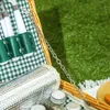 Wiklinowy kosz piknikowy Outsunny dla 2 osób z komorą Podgląd zdjęcia produktu 8