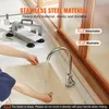 A person is rinsing a detachable blade assembly under a faucet, with a commercial tomato slicer in the background. Produktbild-Vorschau