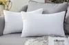 Oreiller 50x60 cm antiallergique en microfibre lisse blanc Voir les images du produit 3