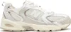 A side view of a New Balance 530 Classics shoe. Produktbild-Vorschau