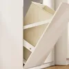 Abfalleimer im SoBuy Küchenschrank FSB111-WN in geöffneter Position Anteprima dell’immagine prodotto