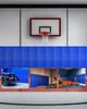 A collage of images showing a basketball hoop, a car in a garage, a treadmill, and exercise equipment. Anteprima dell’immagine prodotto