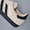 adidas Samba OG Wonder White Black Pony (Women's) - 40 Produktbild-Vorschau 3