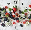 Wanduhr aus Glas mit Motiv Bunte Beeren- 30 x 30 cm - inkl. Produktbild-Vorschau 1
