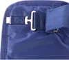 A close-up view of a navy blue fabric item with a metal buckle and strap. Anteprima dell’immagine prodotto