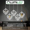A group of five modern white pendant lights with exposed bulbs are displayed against a dark gray background. The lights have a geometric, cube-like design. The bottom section of the image contains text listing the product's advantages. Anteprima dell’immagine prodotto