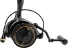 A black and gold fishing reel is shown against a white background. Náhled obrázku produktu