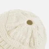 Háčkovaná čepice s culíkem, dámská čepice - BEANIEHUT White Náhled obrázku produktu 5