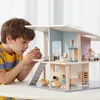 Set di bambole per famiglie di bambole in legno Viga Polarb Anteprima dell’immagine prodotto 5