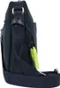 Side view of a blue crossbody bag with a green charm. Voir les images du produit
